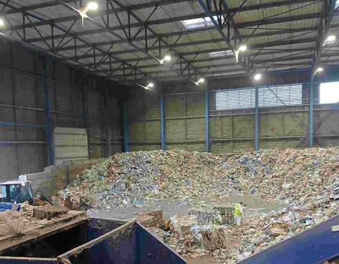 Réception des poubelles jaunes.